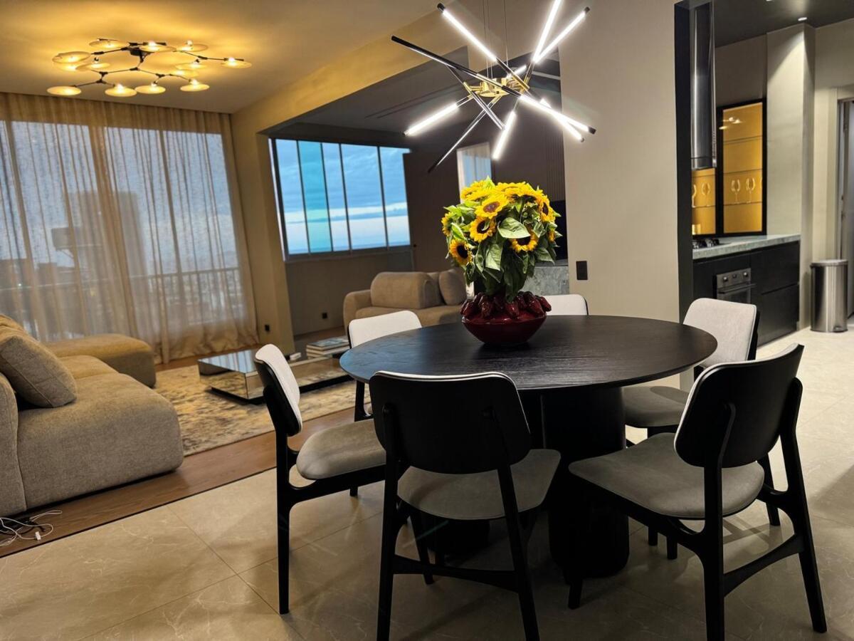 Apartamento With Spectacular View